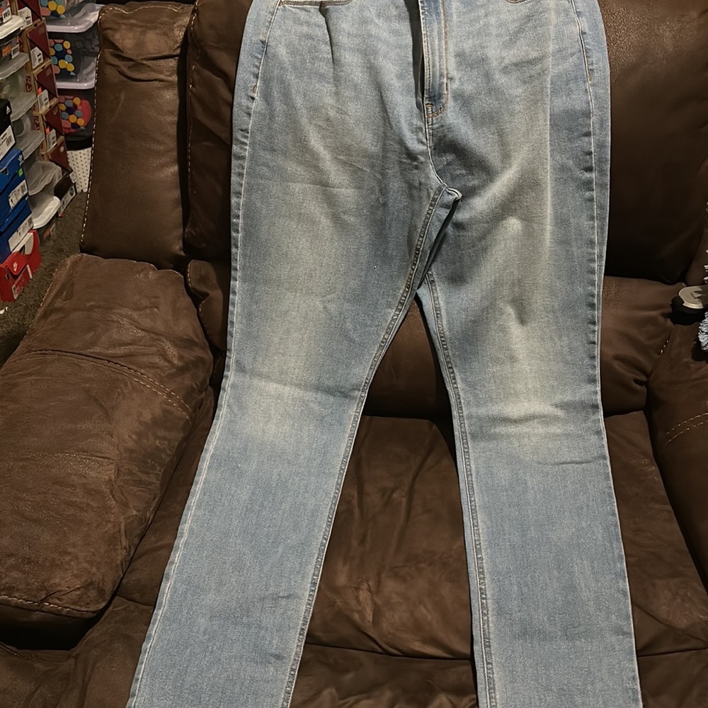Pants - Picture 2 of 4